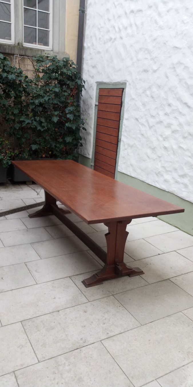 Tische: Wunderschöner Massivholztisch Eiche dunkel gebeizt – Gebraucht aus Thayngen von Lovely_Family