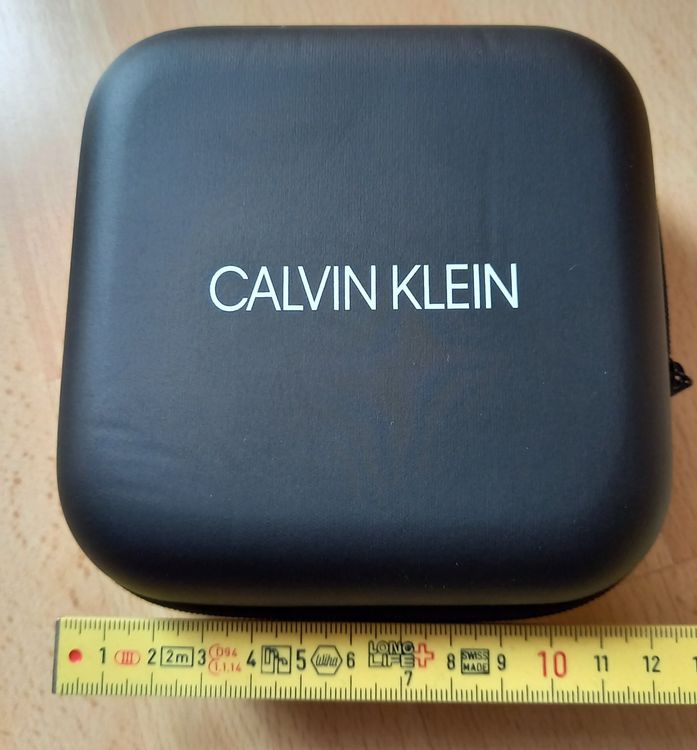 Uhren Box Calvin Klein (Gebraucht) in Adliswil für CHF – mit