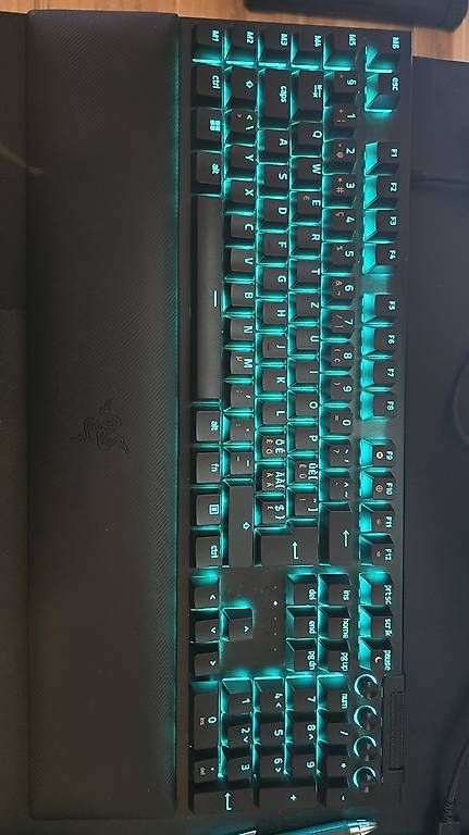 Tastiere: Razer BlackWidow V4 + Razer DeathAdder V2 X HyperSpeed – Usato da Bex venduto da goncalo_alves30 1