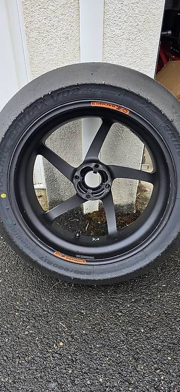 Cerchioni: Jante Ducati Panigale V4 18 - 24 – Usato da La Chaux De Fonds venduto da stevepetracca84