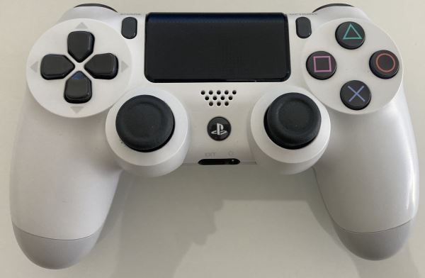 Dualshock 4 Controller - SONY PS4 | Kaufen auf Ricardo
