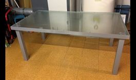 Metalltisch mit Glasplatte, gute Qualität, 160x90cm, Gratis