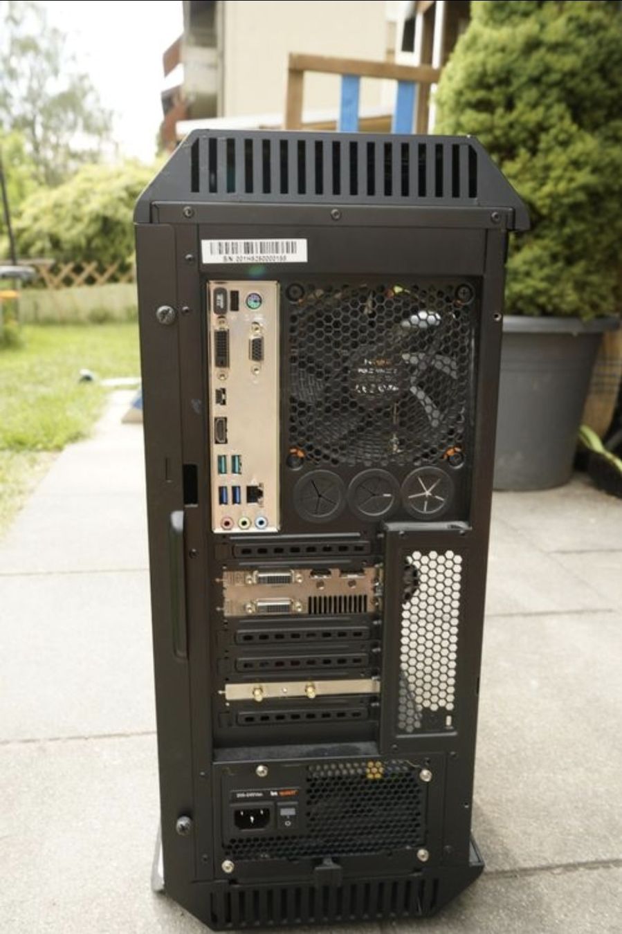 beQuiet! Boîtiers: be quiet! Silent Base 800 ATX PC-Gehäuse – D'occasion à Seftigen par bendzsy91 2