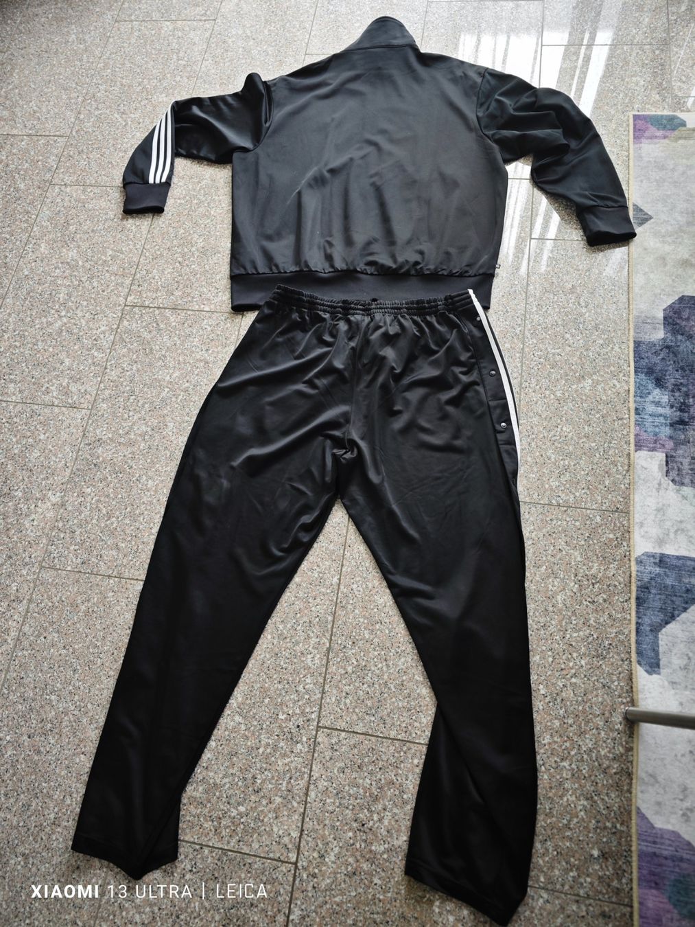 Adidas Hometrainer: Adidas Trainer Anzug – Usato da Wängi venduto da Maelstrom 1