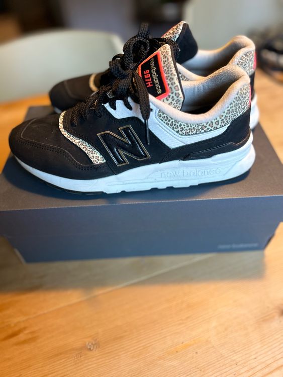 New balance cheap 997 schwarz