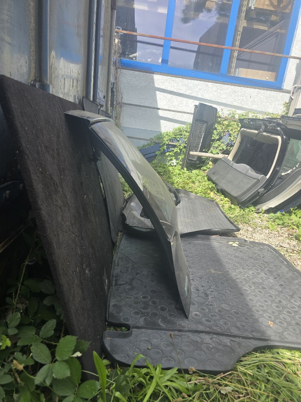 Tutti pezzi di ricambio auto: Fiat Punto Heckklappe 2002 grau – Usato da Muhen venduto da SHS98 2