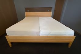Doopelbett in Buche Massivholz 180x200 (inkl Matratze&Rost)