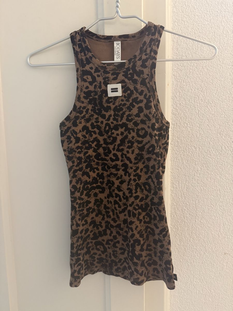 Tops: 10DAYS Top XS/S Leopard – Neu (gemäss Beschreibung) aus Bern von kwa_pyt9