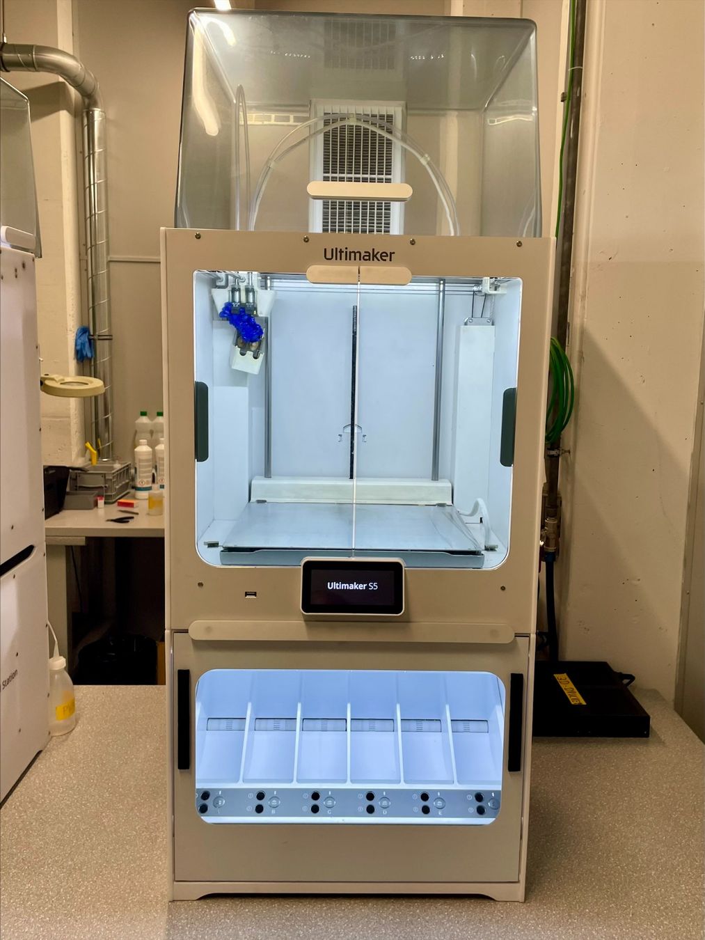 Ultimaker Stampanti 3D: Ultimaker S5 Pro Bundle – Difettoso da Wohlen AG venduto da pro_w758 1