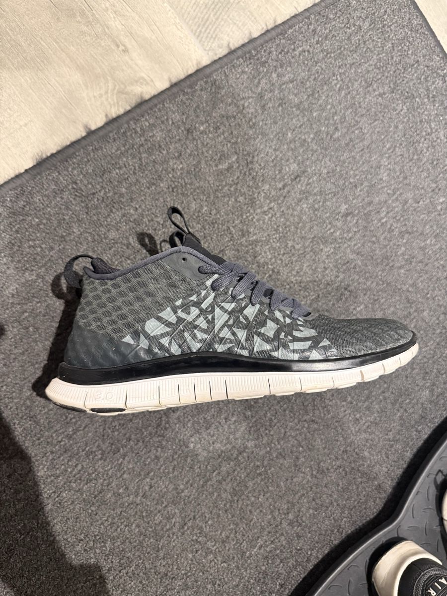 Nike Scarpe da uomo: Nike Schuhe 42.5 – Usato da Herisau venduto da Antonys 1