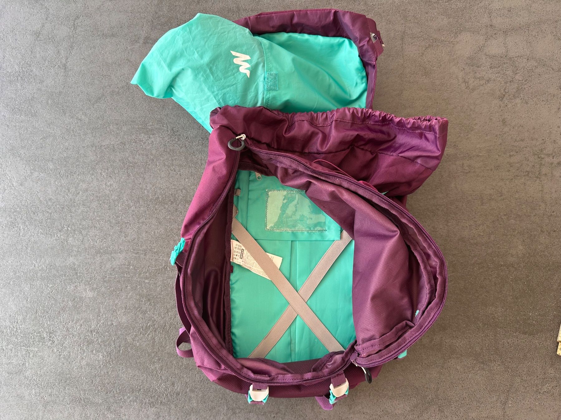 Decathlon Borse & Zaini: QUECHUA Wanderrucksack – Usato da Arboldswil venduto da schlulu 2