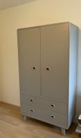 Penderie enfant grise made in Belgium
