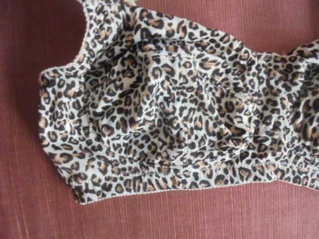 Altra biancheria intima: BH Gr. 100C, Leo-Print, Nice Size NEU – Nuovo (secondo la descrizione) da Hinwil venduto da Glasperlen 1