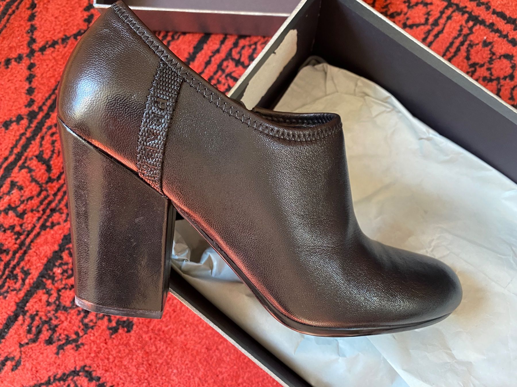 Prada Scarpe da donna: Prada Stiefelletten – Nuovo (secondo la descrizione) da Zürich venduto da JDB_Vintage 1