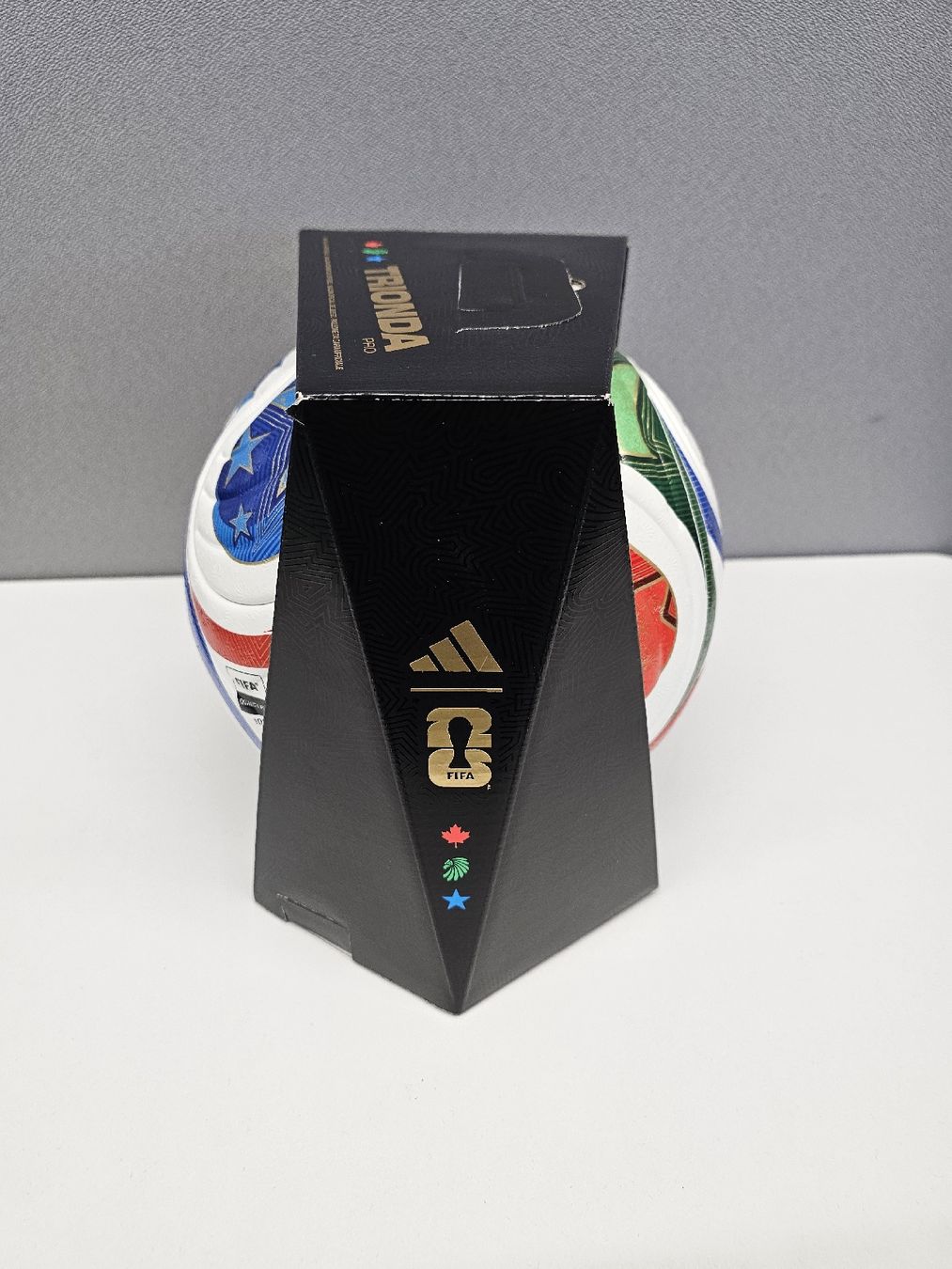 Adidas Ballons: Trionda Pro WM Ball 2026 – Neuf avec emballage d'origine à Biel/Bienne par StefanT5 1