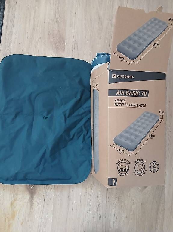 Materassi: Matelas + coussin gonflable  – Usato da Bellerive VD venduto da tak_vz68