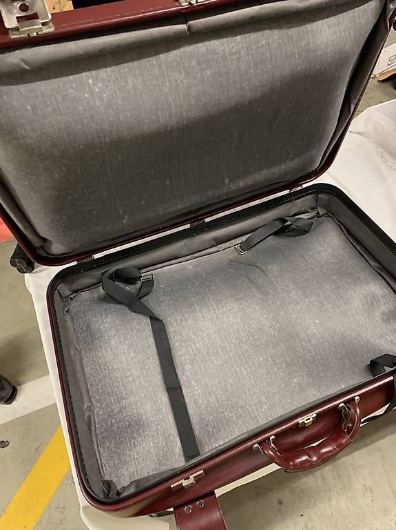 Valigie: Zwei Retro Koffer – Usato da Birmenstorf AG venduto da Lilie6 1