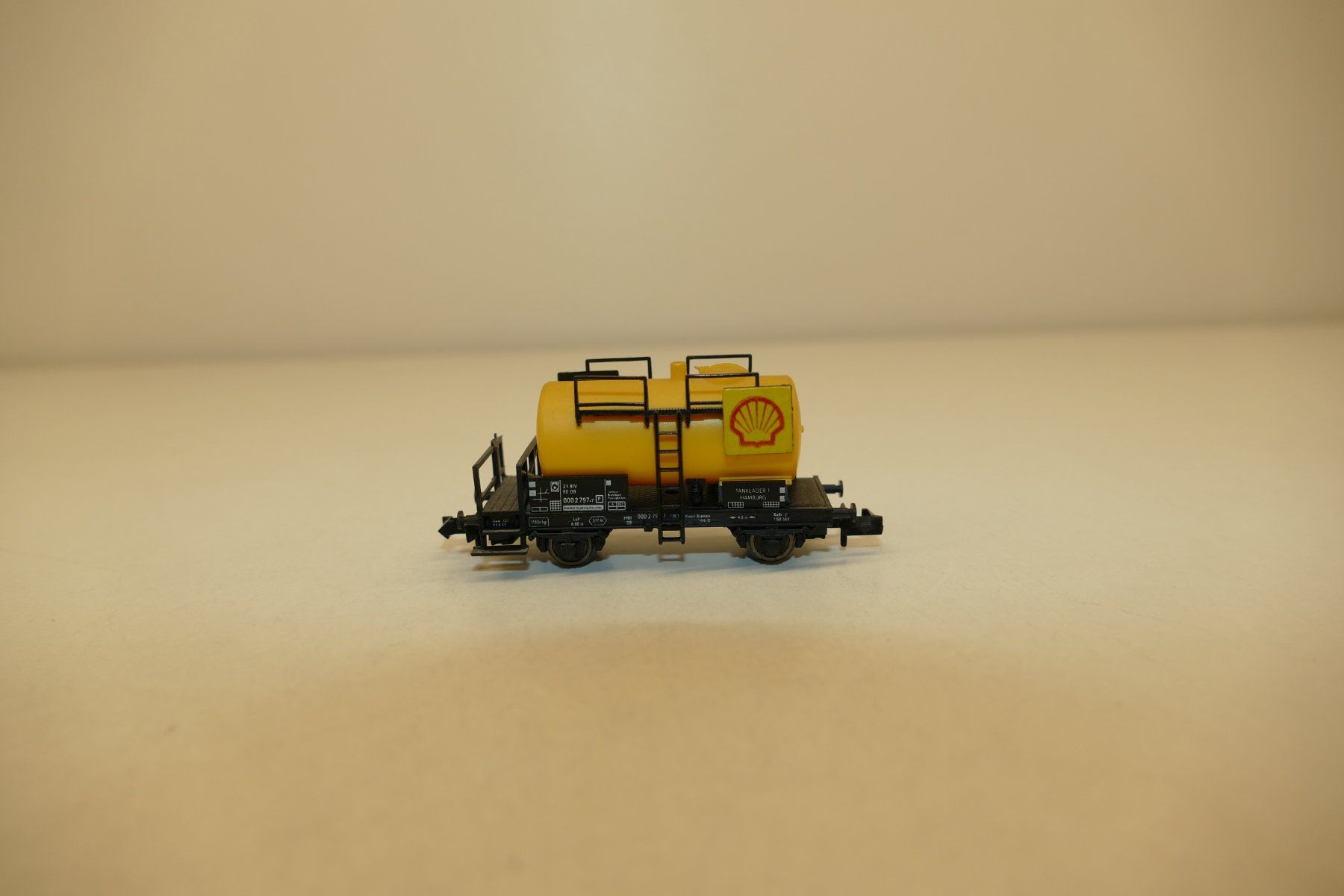 Fleischmann Modellini di ferrovie: Fleischmann N: DB Kesselwagen Shell – Nuovo (secondo la descrizione) da Niederhasli venduto da rail-duerst