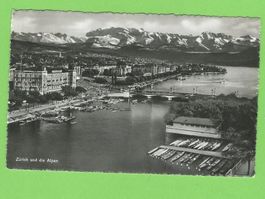 Zürich und die Alpen
