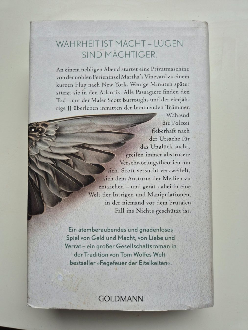 Bücher: Vor dem Fall   von Noah Hawley                   Roman – Gebraucht aus Niederweningen von Obson 4