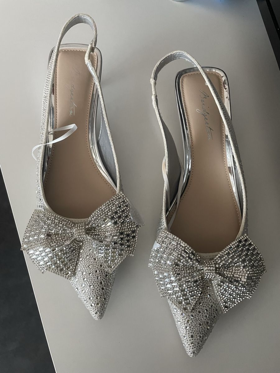 Chaussures femmes: Schuhe – Neuf (Voir description) à Gossau ZH par Lavinia07
