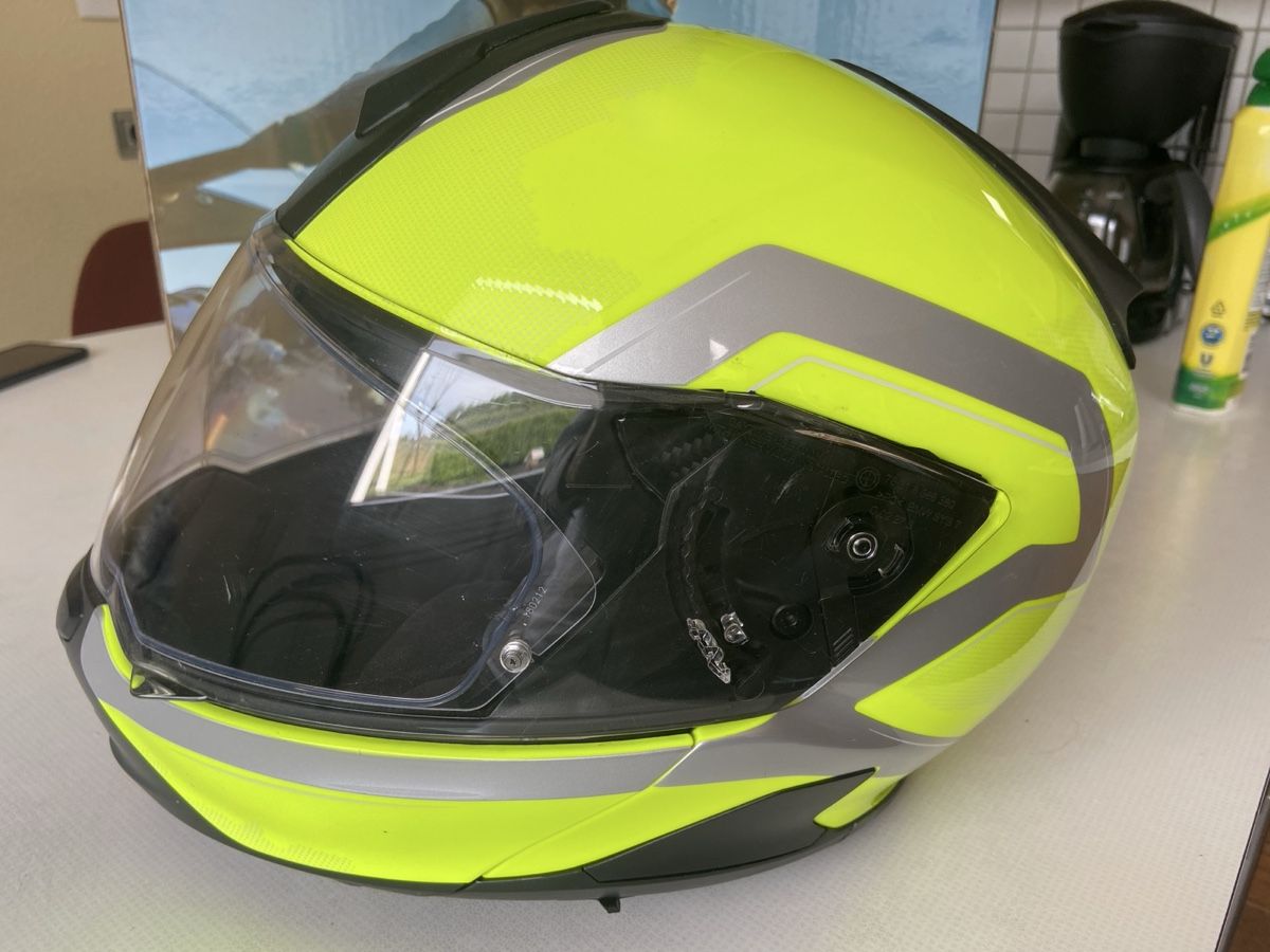 BMW Helme & Visiere: BMW Motorradhelm, System 7 ECE, Carbon, Gr 58/59 – Gebraucht aus Zürich von Mameloschn 2