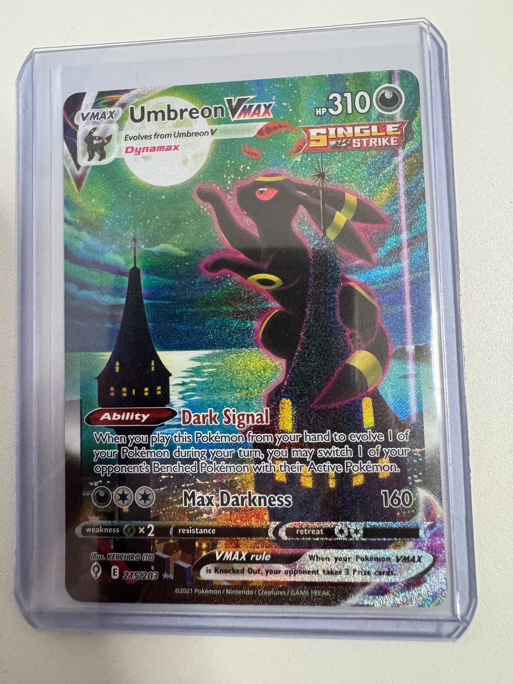 Pokémon Carte collezionabili: Umbreon VMAX EVS 215 – Nuovo (secondo la descrizione) da Winterthur venduto da hershanking