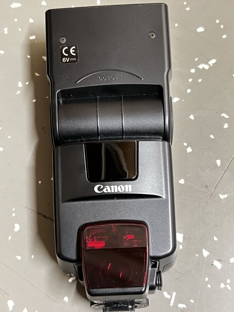 Canon Flash: Canon Speedlite 550EX Blitzgerät – Usato da Winterthur venduto da gue_yf9d 1