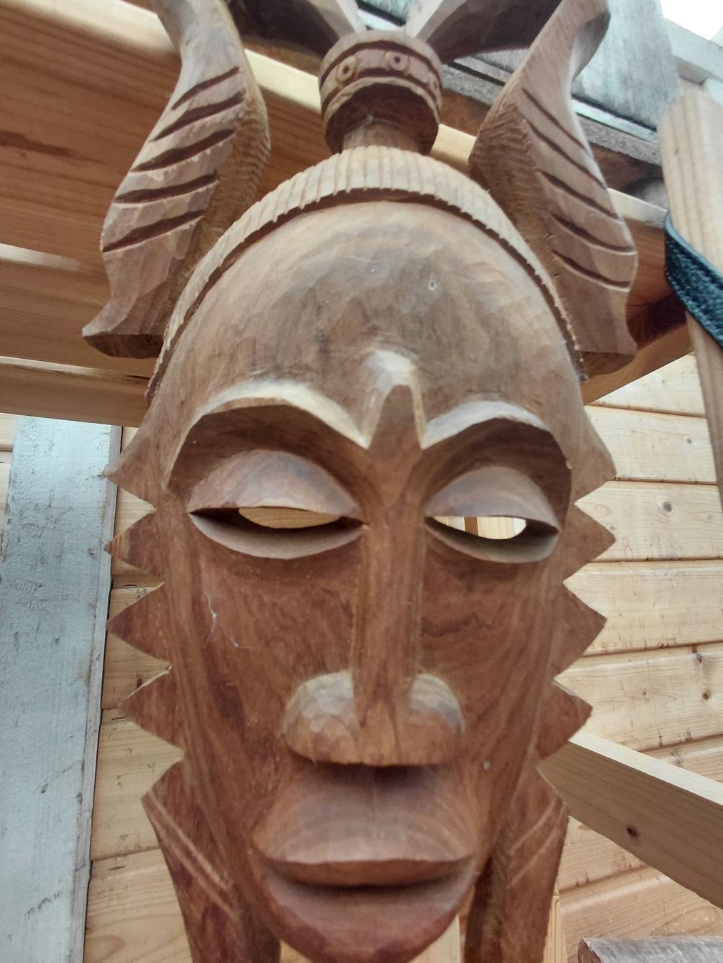 Internationale Kunst: 4 x Afrikanische Holzmasken – Gebraucht aus Ennetbühl von Marlon79 1