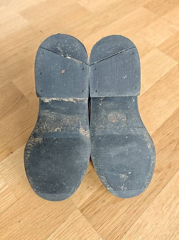 Herrenschuhe: Reitstiefeletten Leder Grösse 33  – Gebraucht aus Zürich von wydleri 2