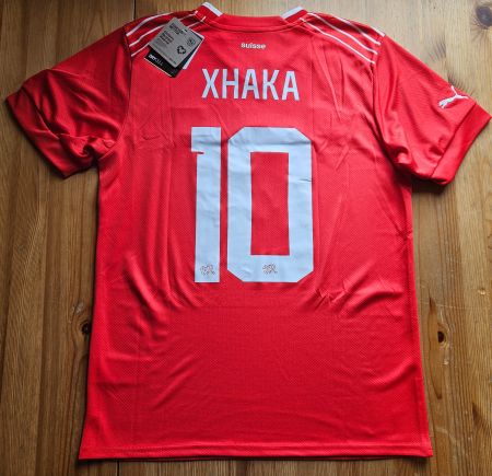Trikot Schweiz #10 Xhaka Puma NEU Gr. M Schweizer Fussball