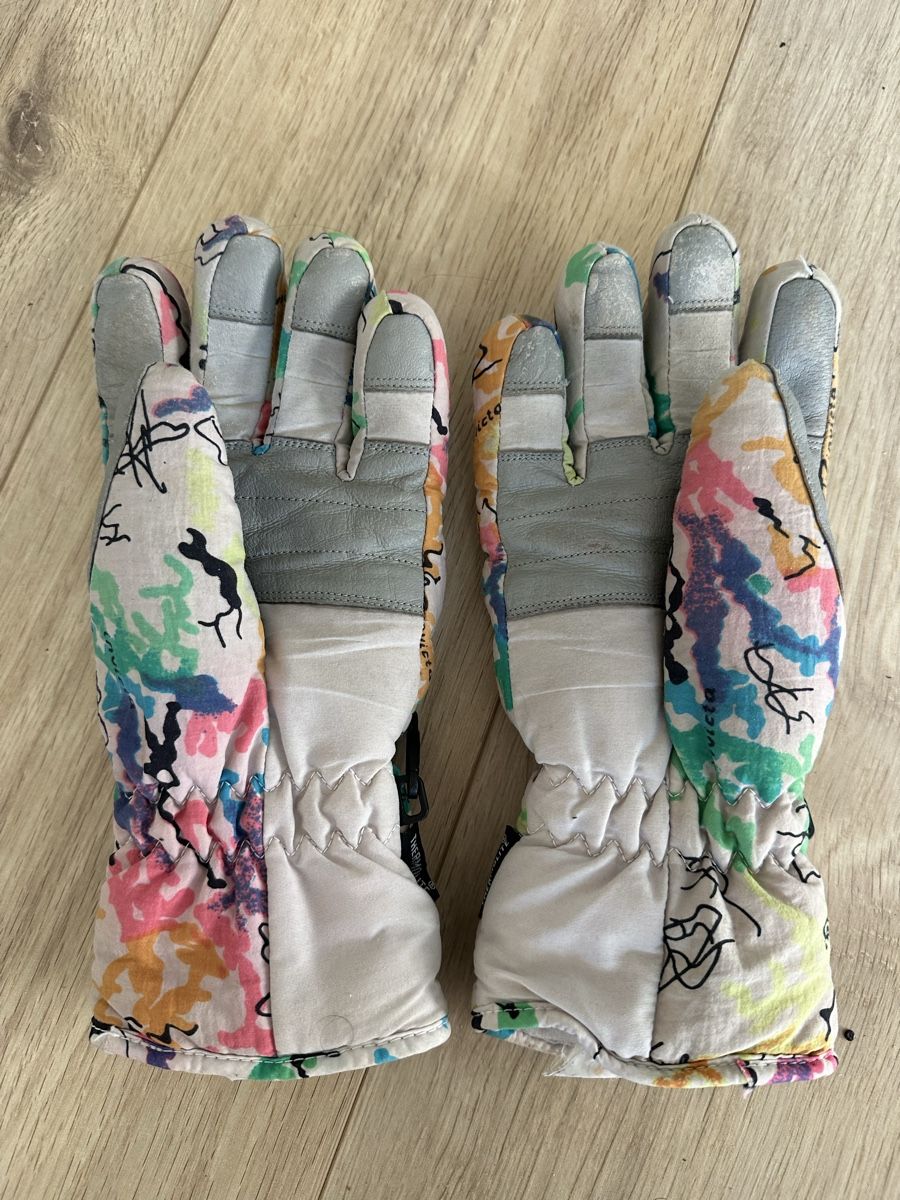 Guanti & manicotti: Ski-Handschuhe Gr. 6.5/S bunt, warm – Usato da Zürich venduto da mar_8myn 1