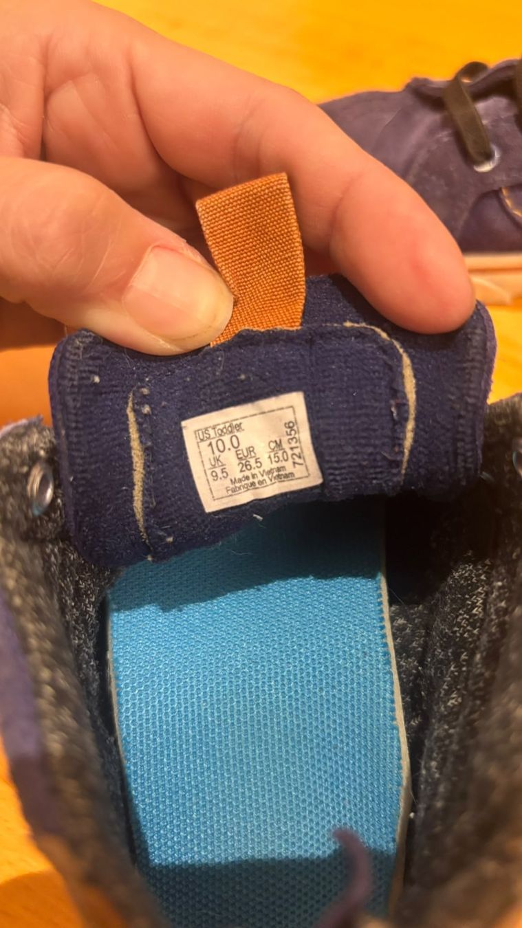 Vans Scarpe per ragazzi: Vans Kids – Usato da Crans VS venduto da cht_9s2k 3
