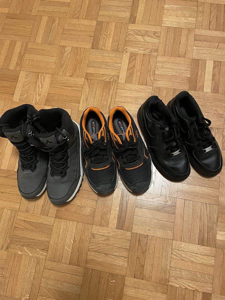 Herrenschuhe: Lot chaussures (taille 39) – Gebraucht aus Yverdon-les-Bains von mar_hg5t