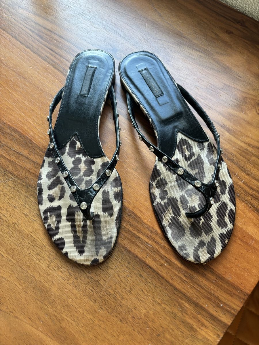 Dolce & Gabbana Scarpe da donna: Dolce & Gabbana Sandaletten Leopardprint mit Steinen – Usato da Jona venduto da FashionQueen2306 2