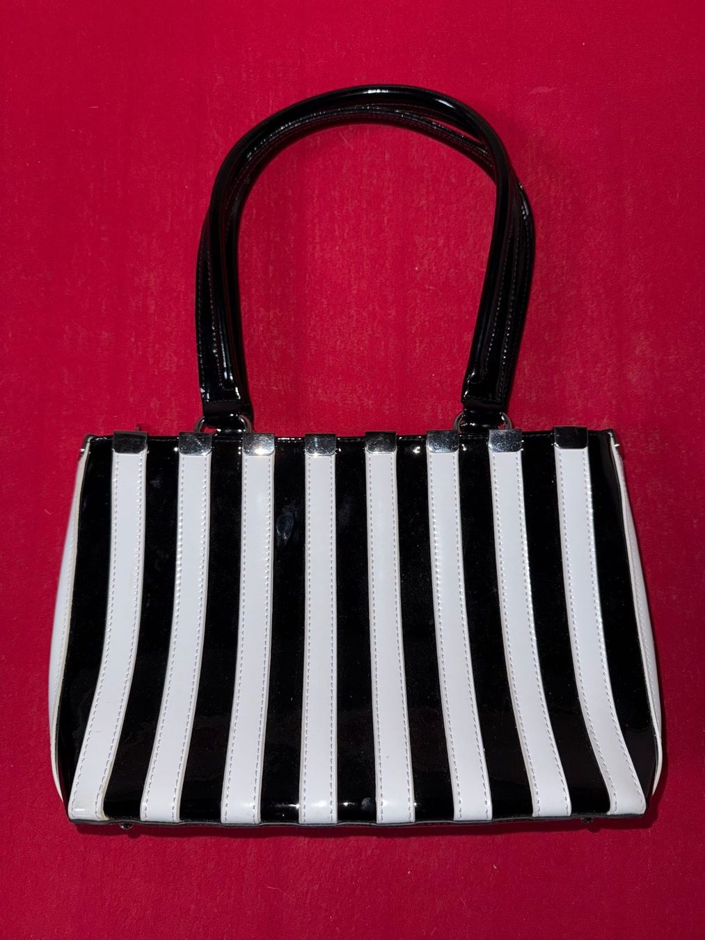 Sacs femmes: Gestreifte Tasche – D'occasion à Altendorf par Ga04 1