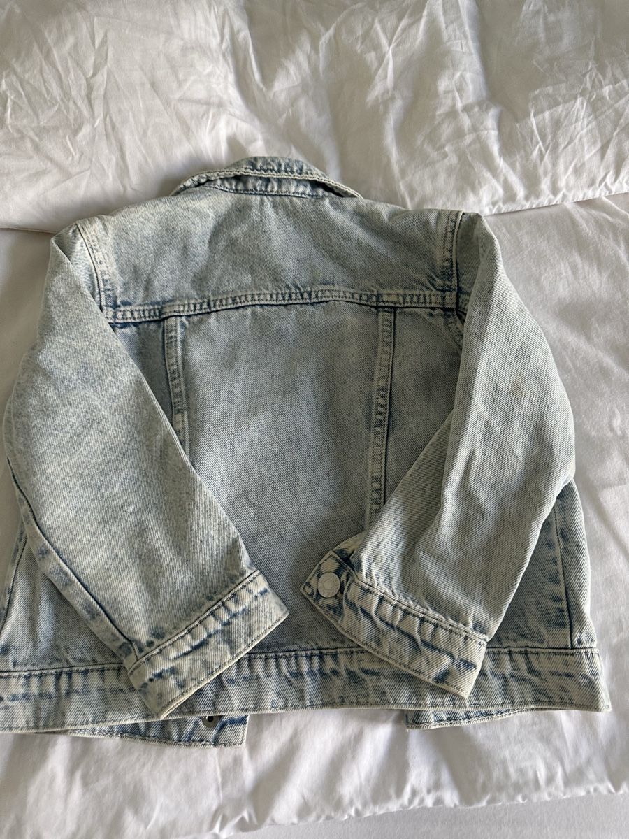 H&M Jacken & Mäntel: H&M Jeansjacke Denim Gr. 110 – Gebraucht aus Dübendorf von nat_h9wg 3