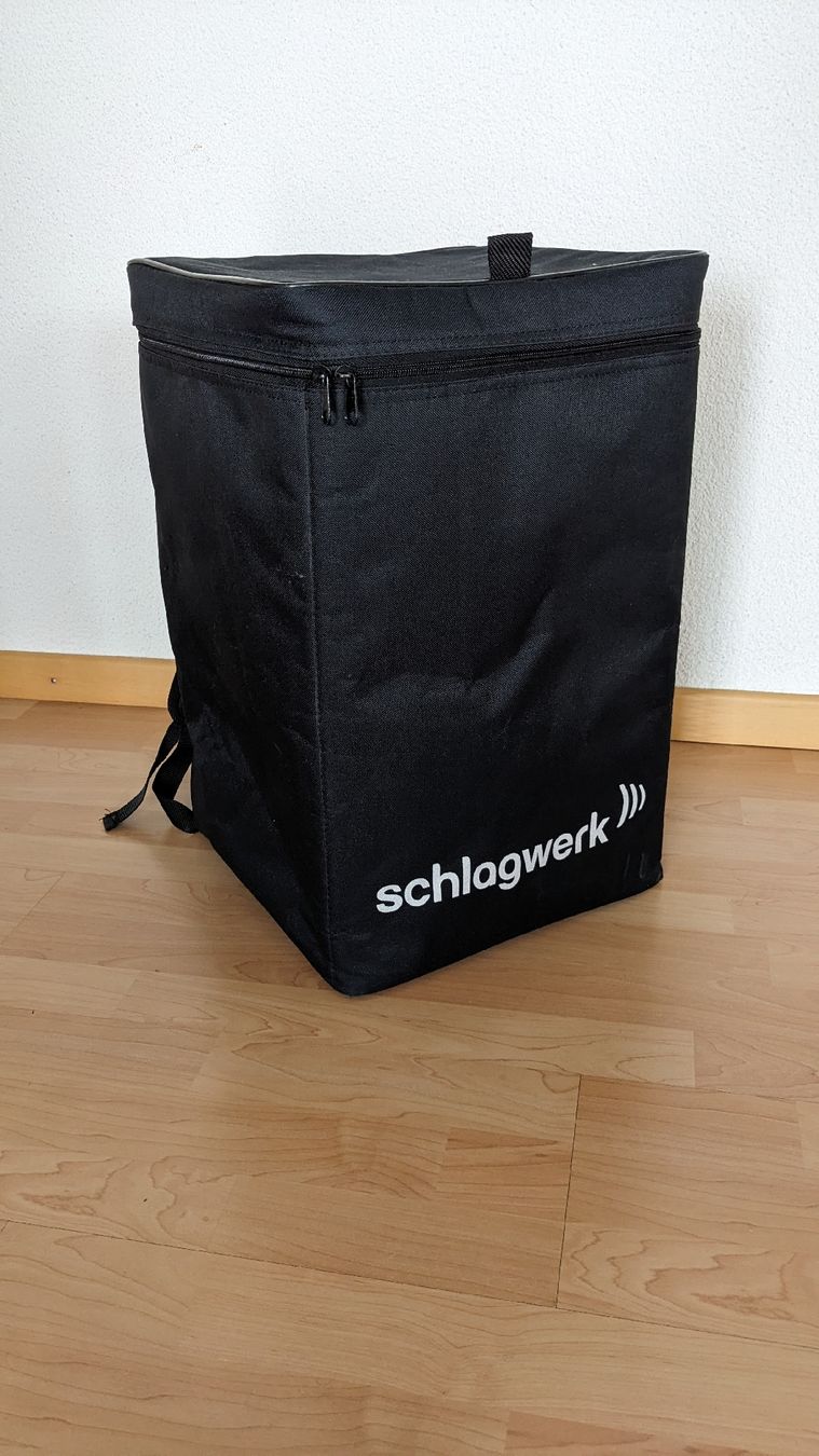 Strumenti musicali: Cajon mit Tasche "Schlagwerk" – Usato da Romanshorn venduto da chaanem 3