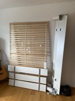 Weisses Bettgestell 120x200 cm mit Lattenrost