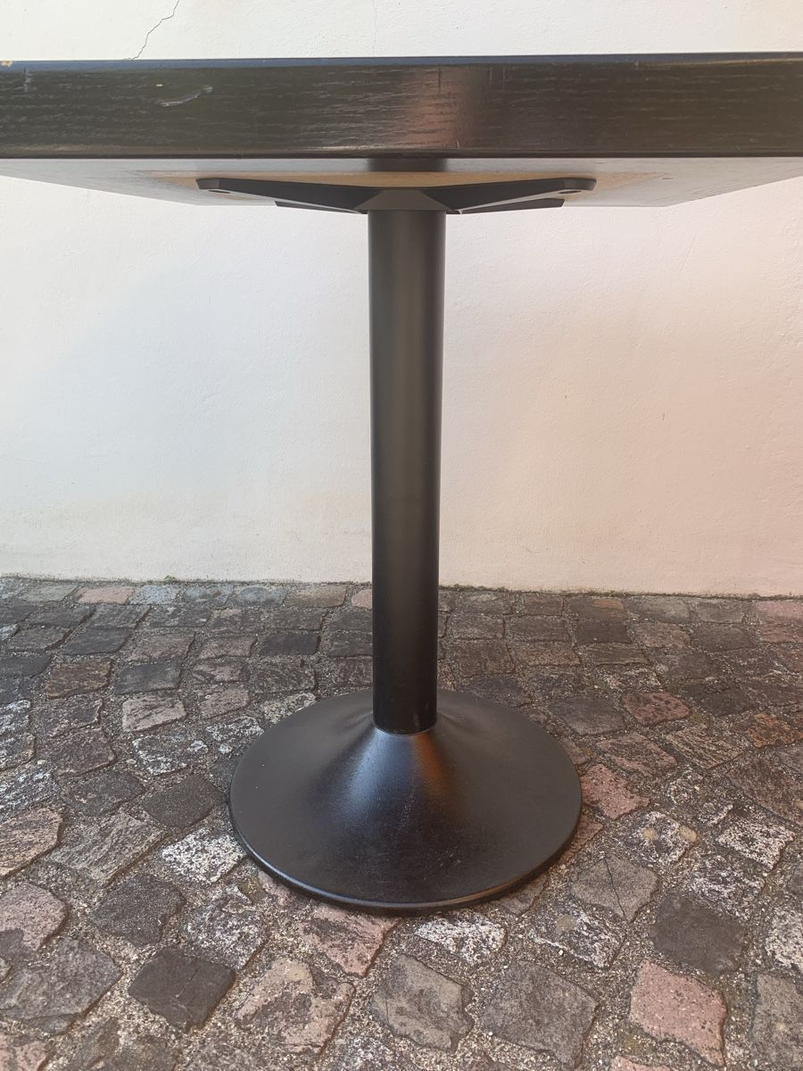 Tavoli: Kaffeehaus Säulentisch – Usato da Neerach venduto da a.arch 2
