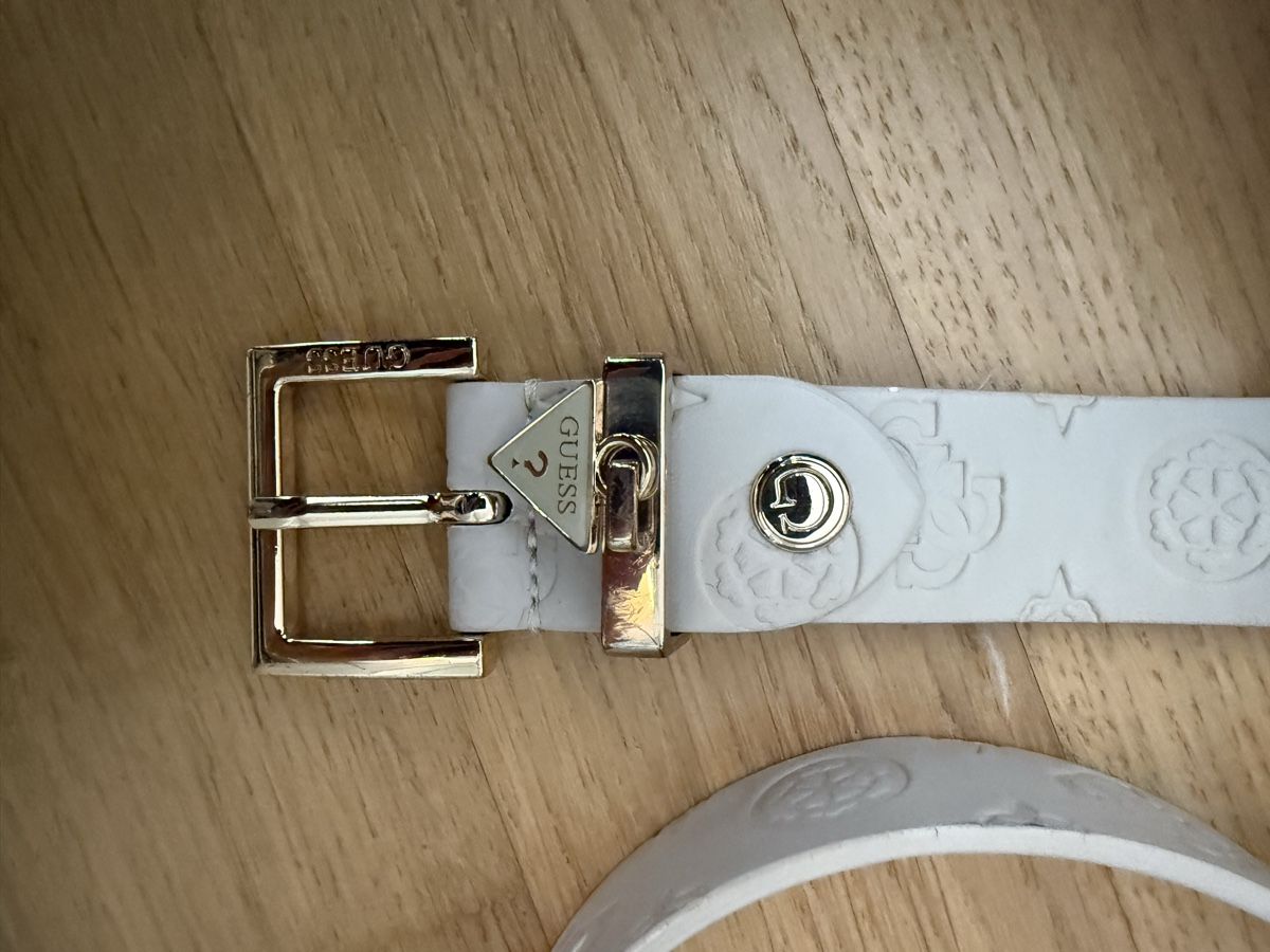 Guess Cinture: Guess Damengürtel, creme-weiss, Grösse S – Usato da Hägendorf venduto da Mocca72