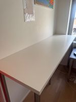 Arbeitstisch höhenverstellbar