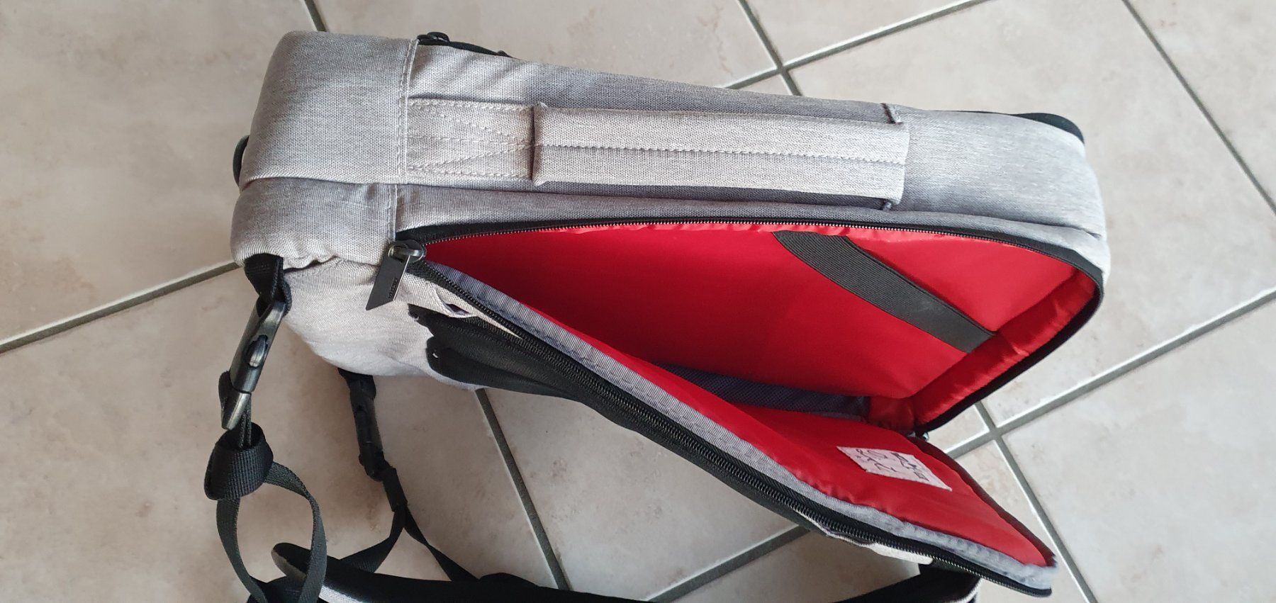 Rucksäcke: Sac à dos pour ordinateur Dicota – Gebraucht aus Moutier von mar_7nrw 2