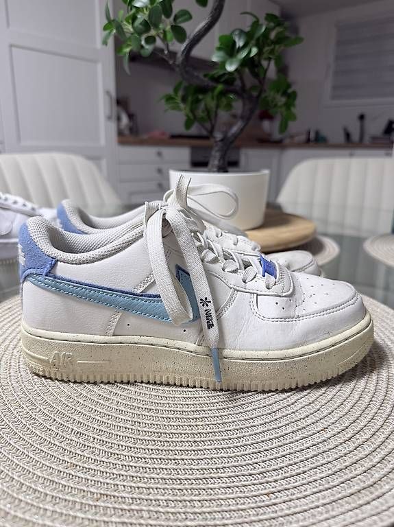 Scarpe da uomo: Nike Air Force  – Usato da Sennwald venduto da Cloe_M98