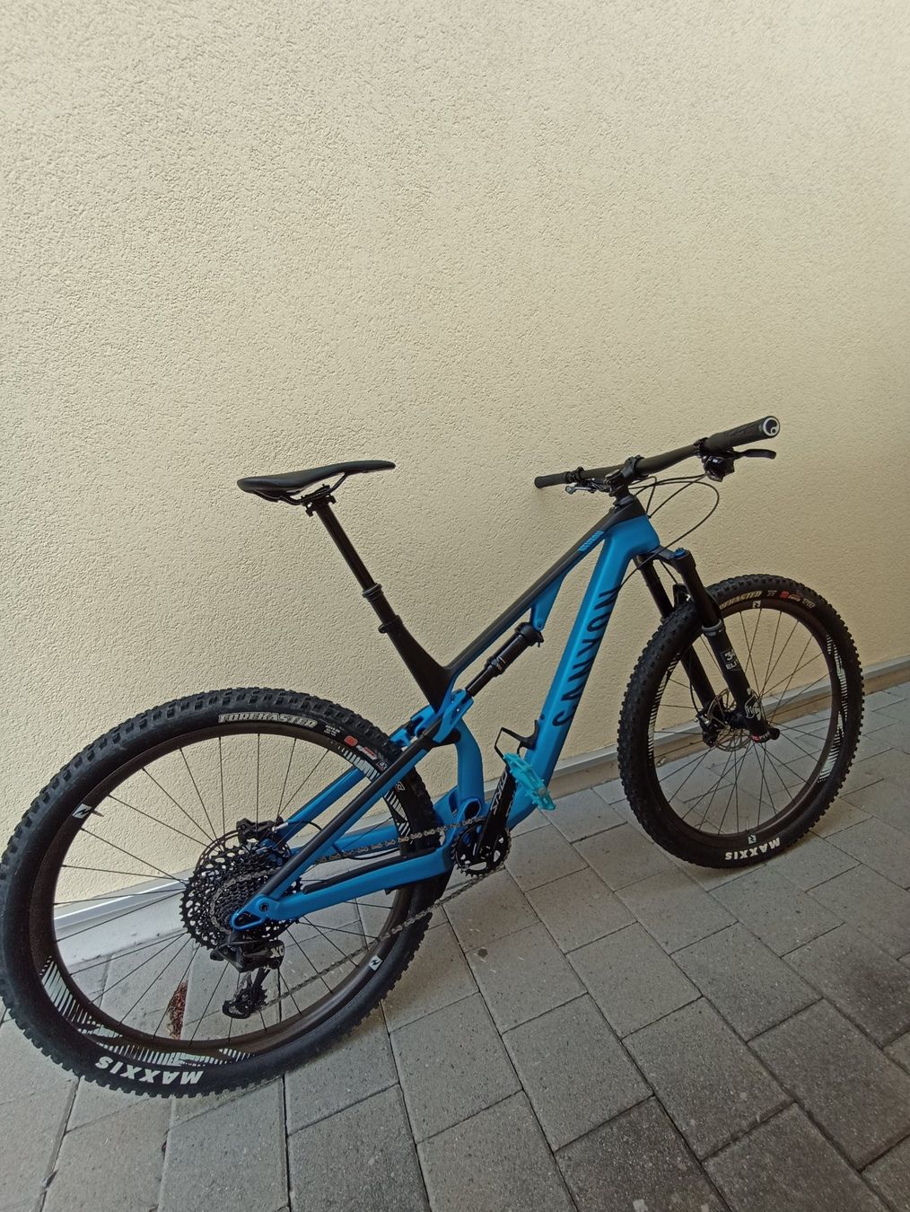 Canyon Biciclette: Canyon Neuron CF 9.0 SL – Usato da Heiligkreuz (Mels) venduto da PAA1414