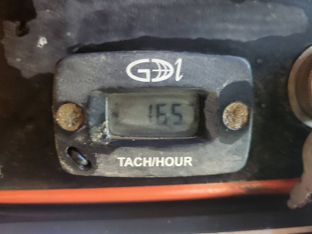 Escavatori: Dumper sur chenille Huki 70H – Usato da Chanéaz venduto da Irinna 2