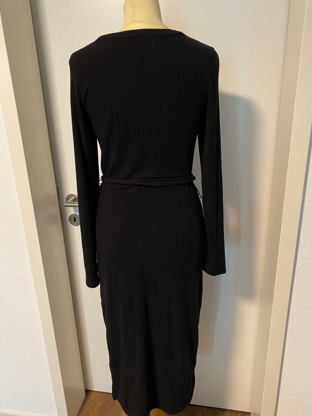 Abercrombie Vestiti: Abercrombie Strickkleid schwarz Gr. XL – Usato da Wolfwil venduto da Piccola87 2