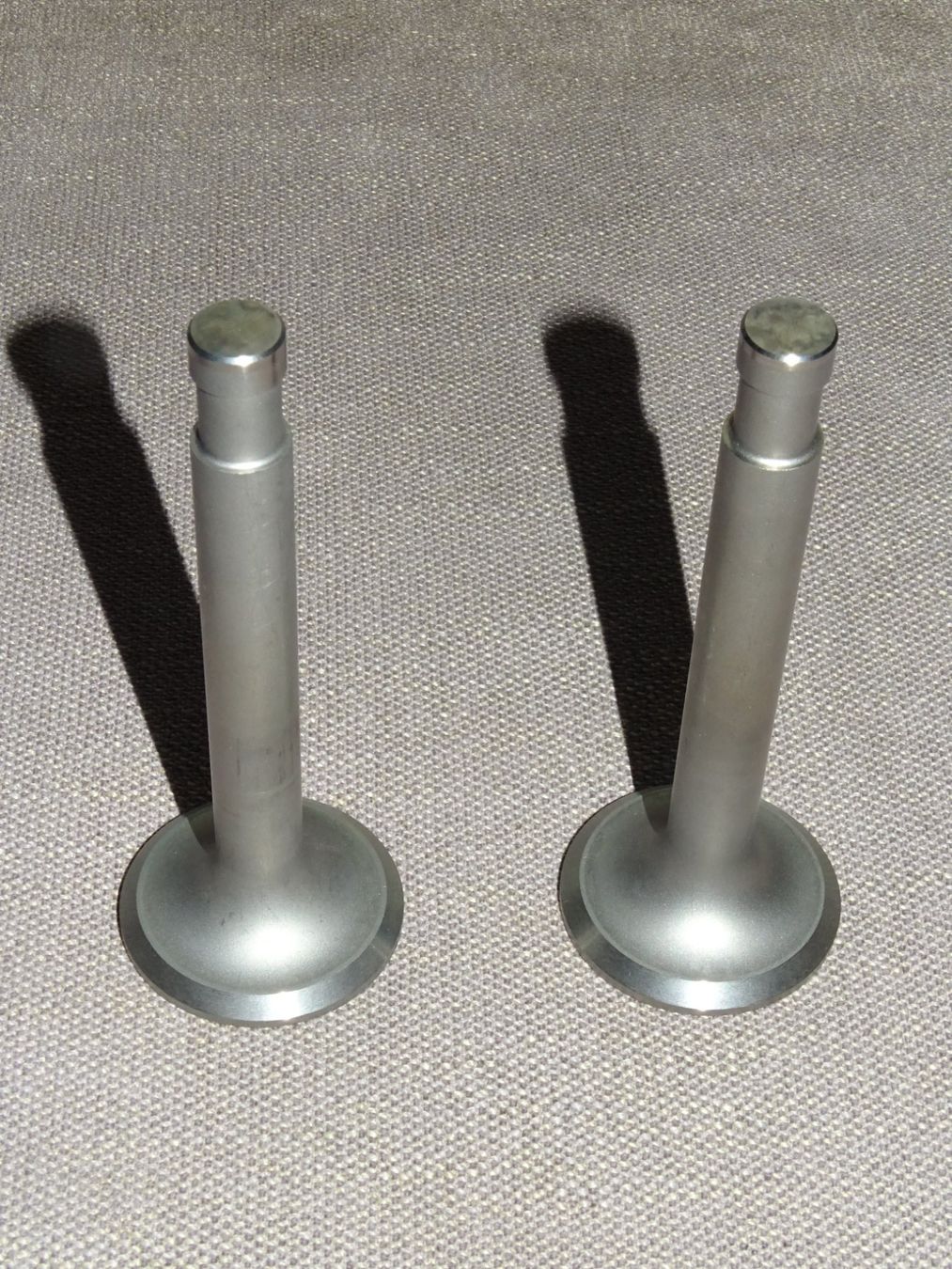 Accessori per altri veicoli: Zwei Auslassventile Centurion Panzer neu – Nuovo (secondo la descrizione) da Hirzel venduto da Musicman03 1