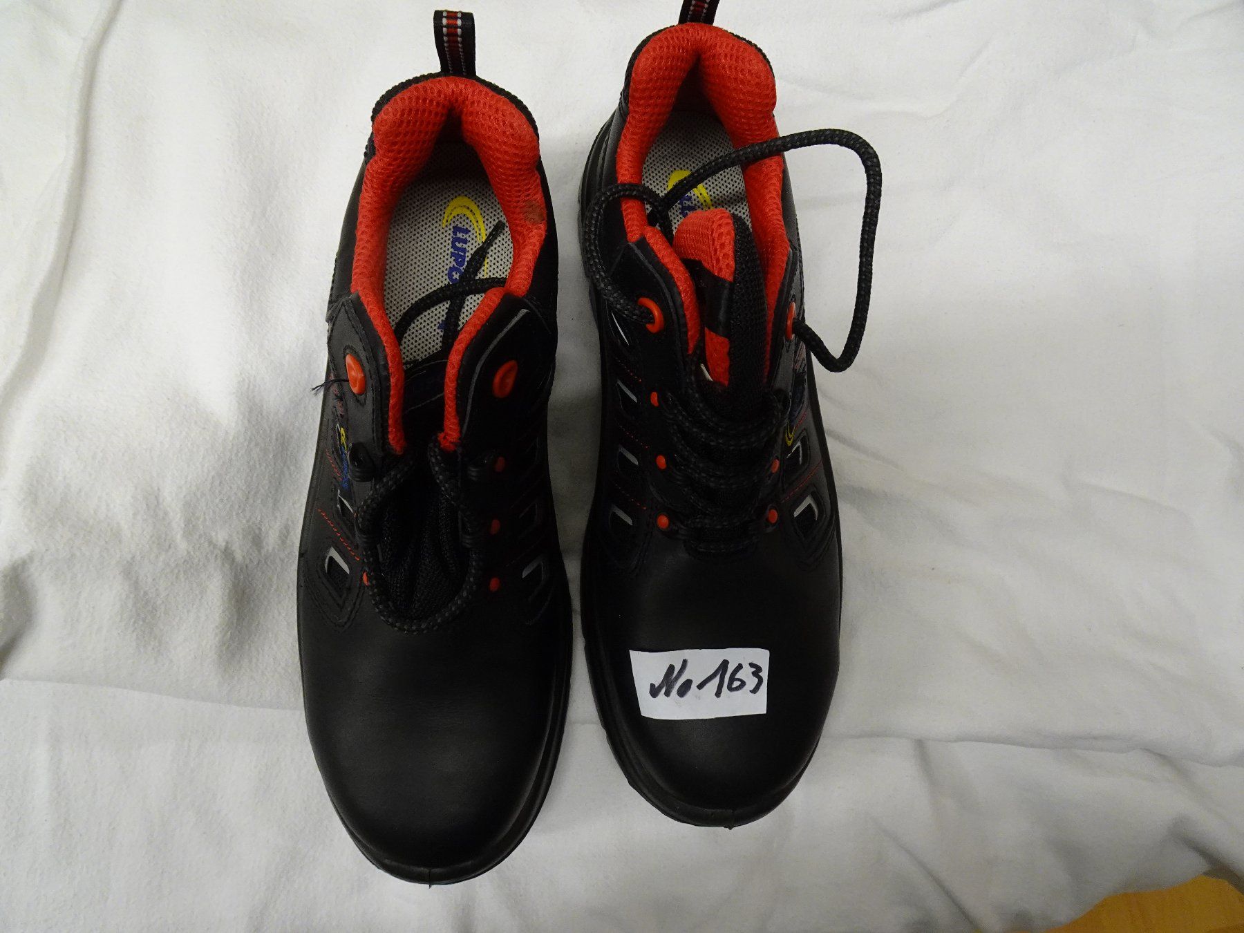Scarpe da uomo: Schuhe (Gr. 42) – Nuovo (secondo la descrizione) da Uzwil venduto da koi02
