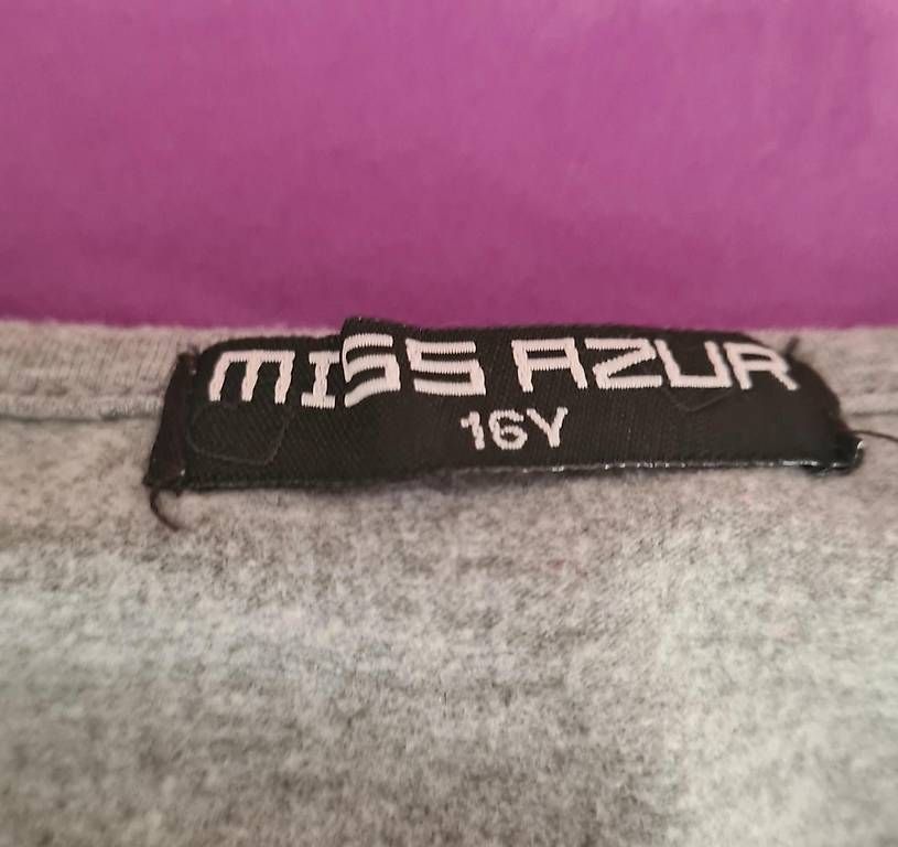 T-Shirts: Maglietta maniche lunghe – Gebraucht aus Gordola von sto_2wgl 1